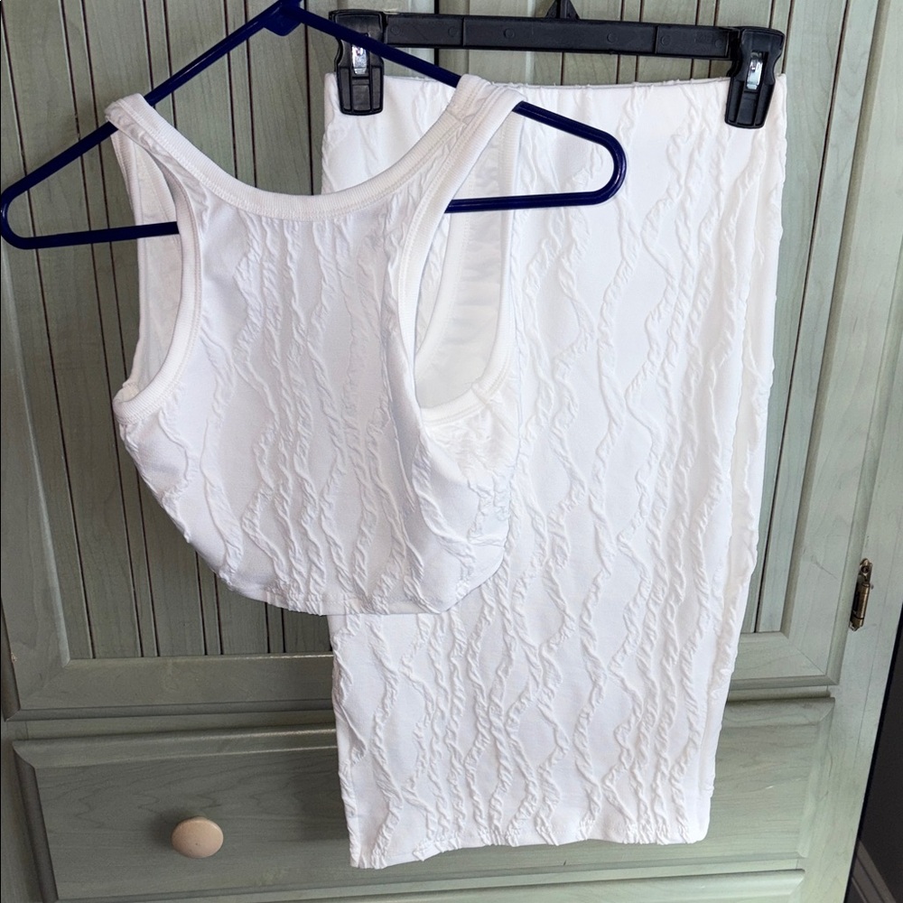 SHEIN XS White Textured Beach Set